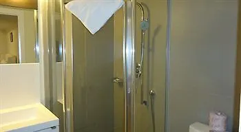E.S.I Furnished Suites At Fly Condos Toronto